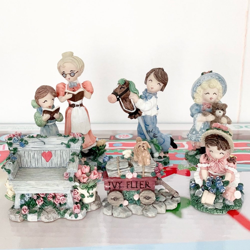 6 pc Vintage Ivy & Innocence Figurines Sculptures